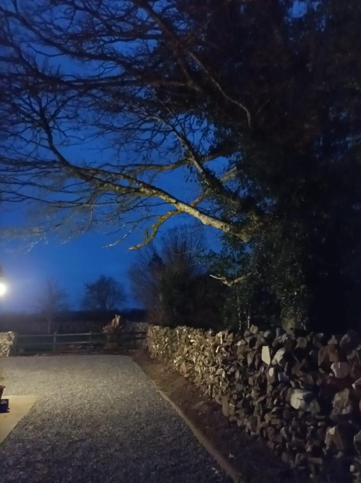 Mountain View Guesthouse Oughterard Exterior photo
