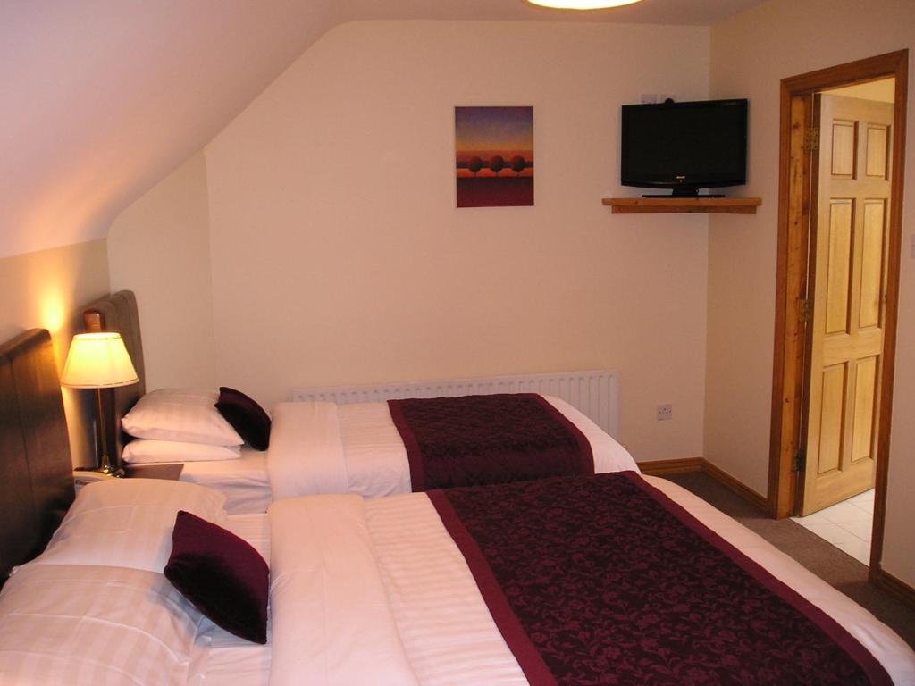 Mountain View Guesthouse Oughterard Exterior photo